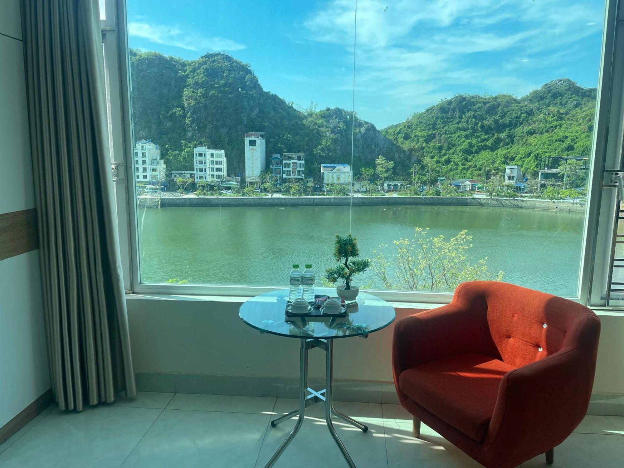 ホテル Seoul Seaview Dong Khe Sau エクステリア 写真